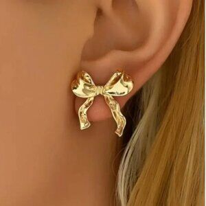 ❤️ FREE Bow Girly Coquette Chic Hipster Artsy Classy Elegant Hip Stud Earrings